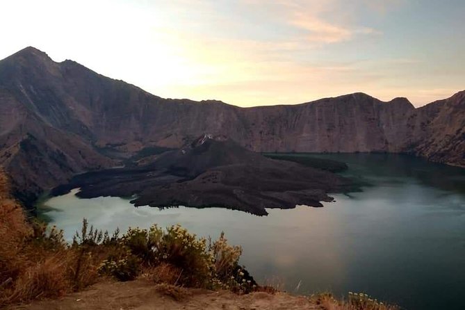 2D1N Senaru Crater Rim Trekking - Price and Logistics: What You Pay for, and What You Still Cover