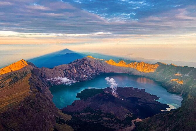 3D/2N Rinjani trekking summit,lake and hot springs. - Key highlights you should care about