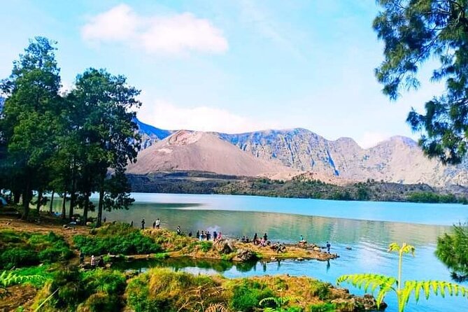 3D/2N Rinjani trekking summit,lake and hot springs. - Day 1: Sembalun Village to Sembalun Crater Rim (you’re climbing into the sunset)