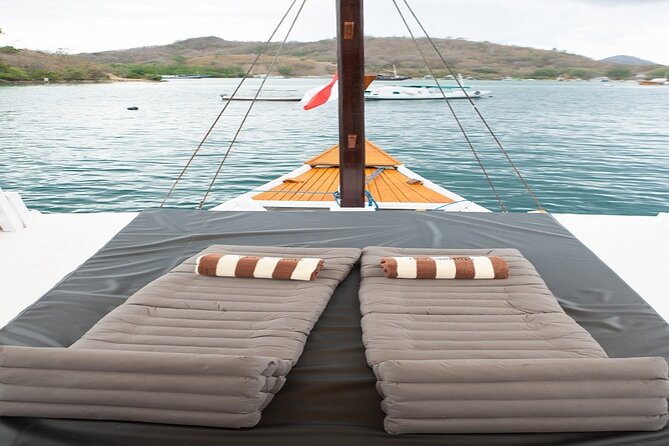 3Days Komodo Tour By Private Boat for 4 pax - Day 1: Kelor hike and snorkel, then Rinca dragons