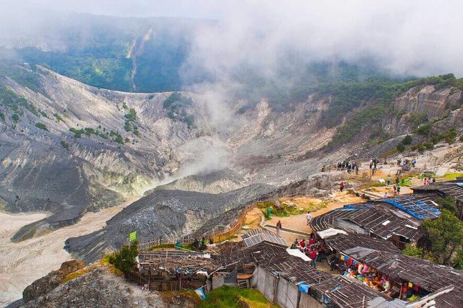Active Volcano, Rice Field, Hot Spring, Fruit market, Tea Plantation with Lunch - Subang rice fields and village time: brief, but useful