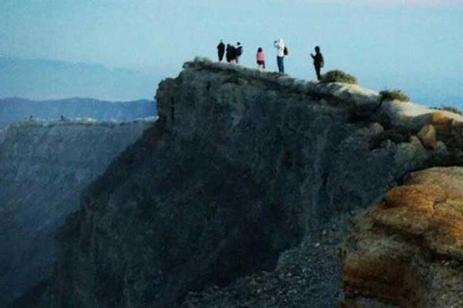 Active Volcanoes Bromo and Ijen - Start Surabaya 3 Days and 2 Nights - Day 3 Ijen Blue Fire: Midnight Departures and a Gas Mask for a Reason