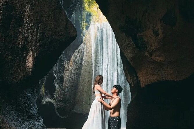 All-Inclusive Ubud Private Tour - Tegenungan Waterfall: The Roaring 15-Meter Finish