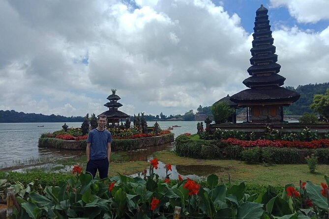 Ancient Temples and Jatiluwih Rice Terrace Private Tour - Taman Ayun Temple: start with royal gardens and a calmer pace