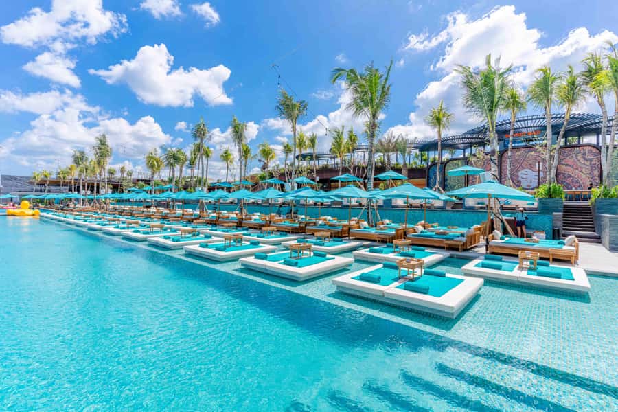 Atlas Beach Club Bali: DayBed/Sofa Booking with F&B Credit - What Is Included, What You Should Bring Upfront, and What Costs Extra