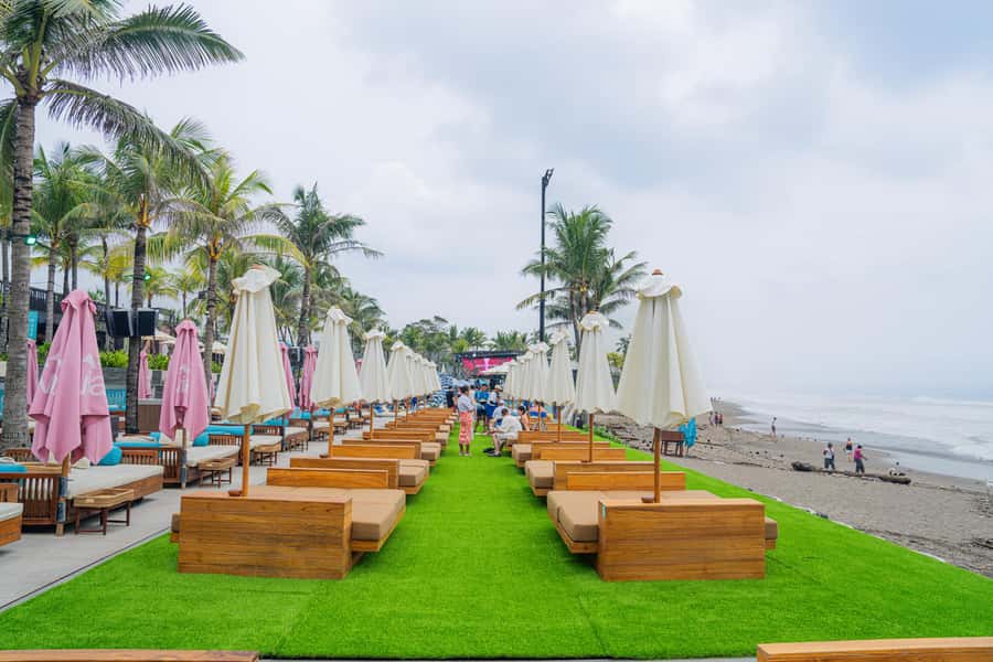 Atlas Beach Club Bali: DayBed/Sofa Booking with F&B Credit - Rules That Matter on Day One: What You Can and Cannot Do