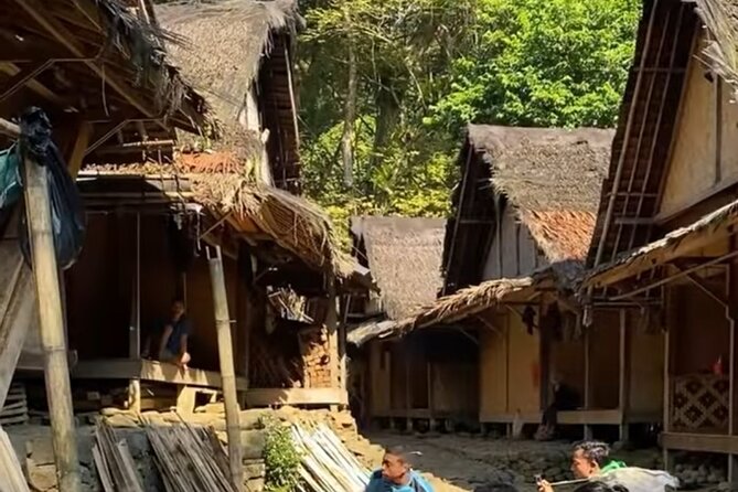 Baduy Tribal Tracker and Village in Private Tour Full Day & Lunch - Why Baduy Luar feels like a different kind of Jakarta day trip