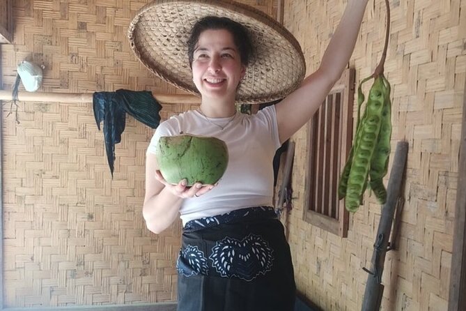 Baduy Tribal Tracker and Village in Private Tour Full Day & Lunch - Lunch breaks and practical comfort on a long travel day