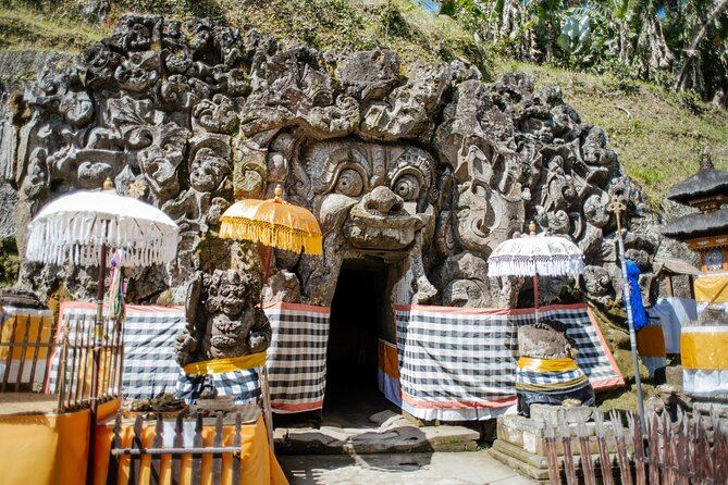 Bali Adventure Tour: Hidden Canyon, Tegenungan Waterfall, Goa Gajah temple - Beji Guwang Hidden Canyon: sacred rock formations and real wet trekking