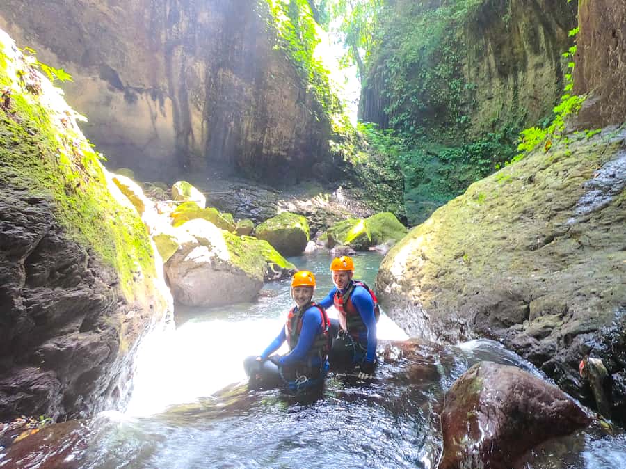 Bali: Aling Canyon Canyoning Tour - Aling-aling Waterfall: the 35m rappel and the Bat Cave moment