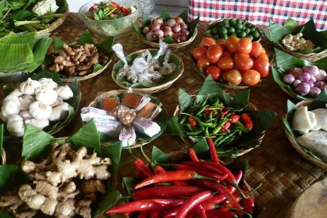 Bali Amazing Cooking Class - Ubud market mornings: learning what Balinese kitchens actually buy