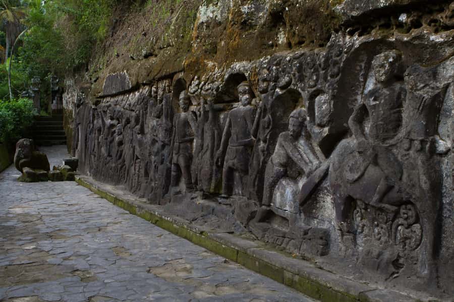 Bali: Archeology Museum, Gunung Kawi & Goa Gajah Temple Tour - Gunung Kawi: Rock-Cut Temples, Ancient Atmosphere, and Real Effort
