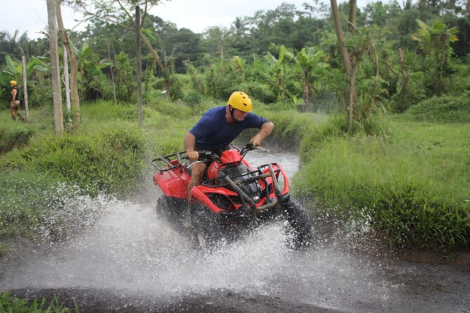 Bali ATV Ride, Best Quad Bike Adventures - Lunch buffet and the real benefit of the showers