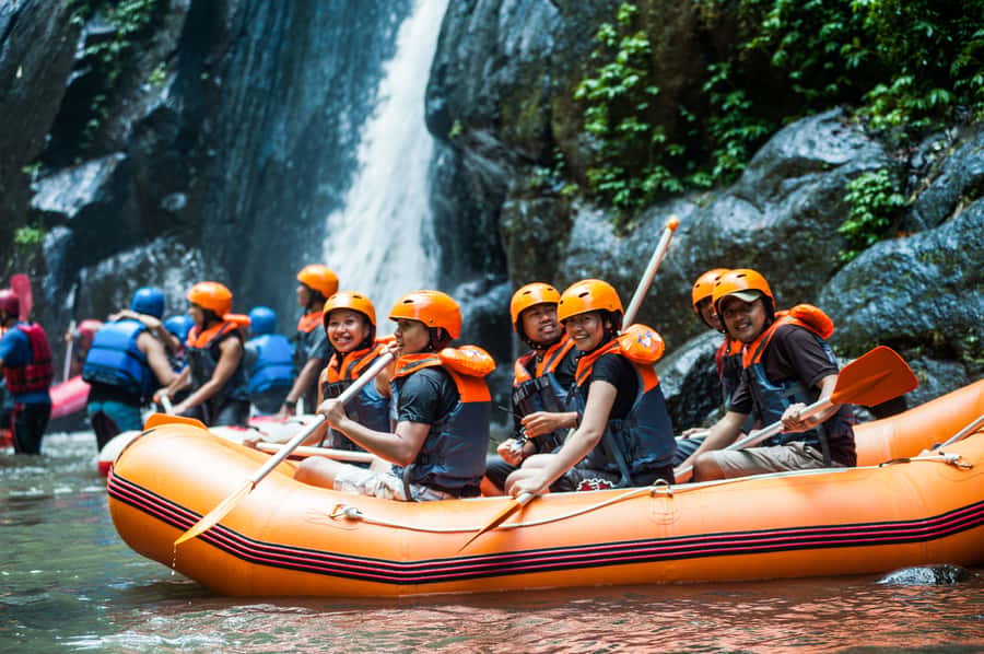 Bali: Ayung River Guided Rafting Adventure with Lunch - Gear up, change clothes, and get ready for the stair challenge