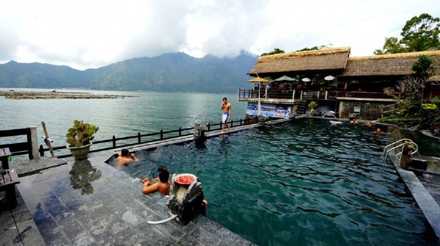 Bali: Batur Natural Hot Spring Entrance Ticket - Food and drinks: what’s included, what’s allowed, and what to try