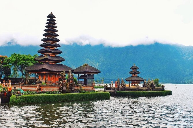 Bali: Bedugul Lake Temple, Banyumala Waterfall, UNESCO Rice Field - Pickup From Seminyak and the Long Highlands Drive