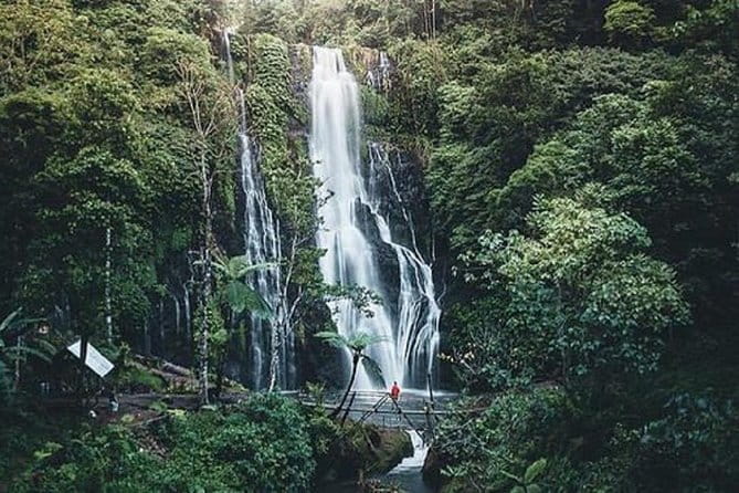 Bali: Bedugul Temple, Banyumala Waterfall, UNESCO Rice Terrace - Ulun Danu Bratan Temple: Lakeside Views and a Calm 45-Minute Stop