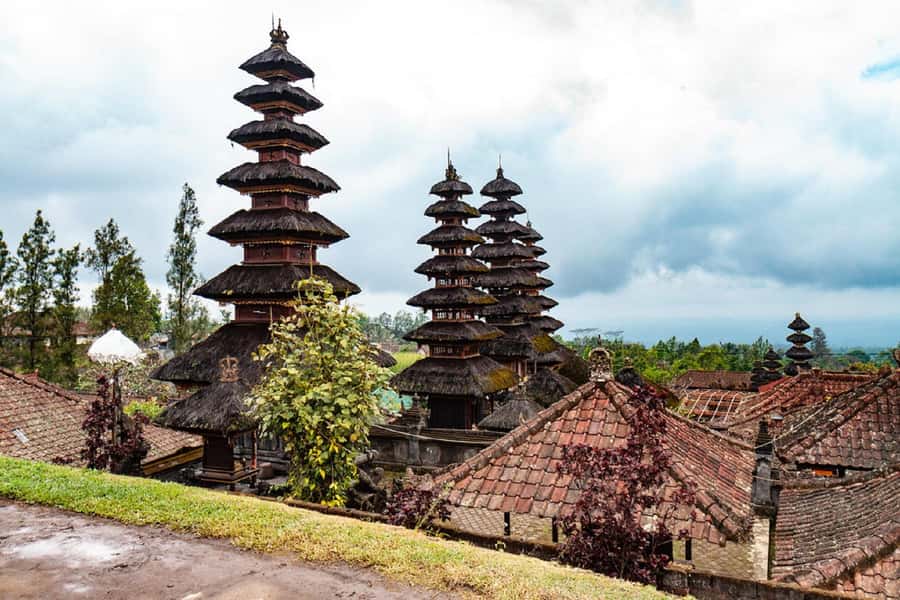 Bali: Besakih Great Temple & Penglipuran Village Day Tour - A day that links royal history, mountain temples, and village life