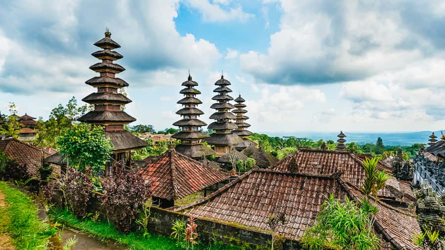 Bali: Besakih Temple & Lempuyang Temple Gates of Heaven Tour - Optional add-ons: lunch, coffee tasting, and photography