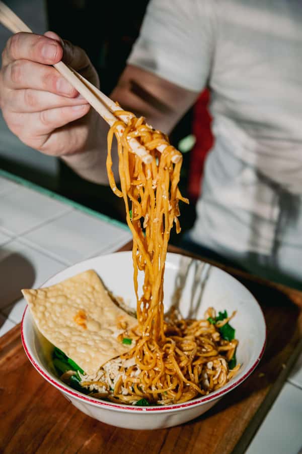 Bali: Bites Food Tour with over 15 Tastings - Meeting point and getting there without stress