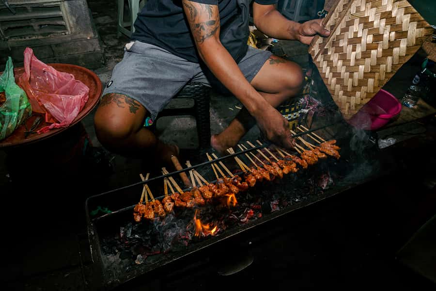 Bali: Bites Food Tour with over 15 Tastings - Market time in Denpasar: the ingredient education that makes the flavors click