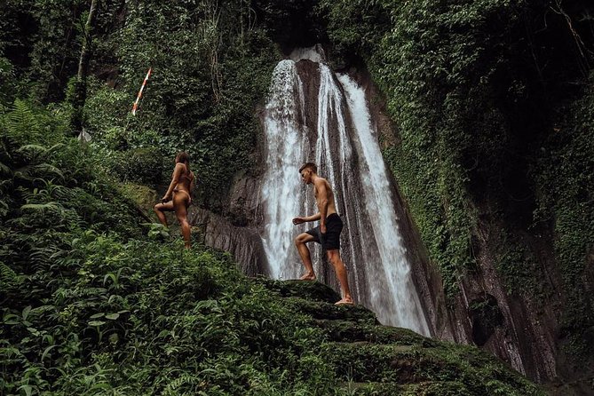 Bali Breathtaking Waterfall Tour (Private & All-Inclusive) - Stop 2: Tibumana Waterfall for the Cove and Jungle Feel