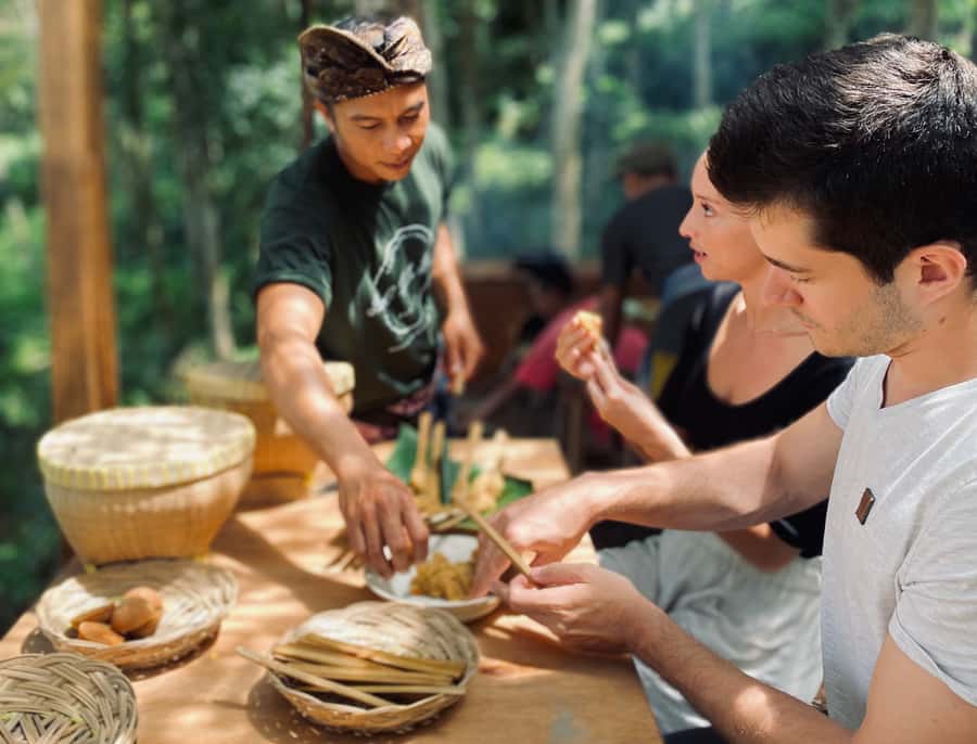 Bali: Cooking Class with 5 Balinese Dishes - Cooking in Sidemen’s woods, a Bali class with the old methods kept intact