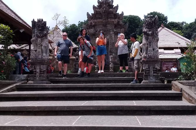 Bali Countryside Cycling Adventure - Stop 1: Tegallalang Rice Terraces and That Instant Wow Moment