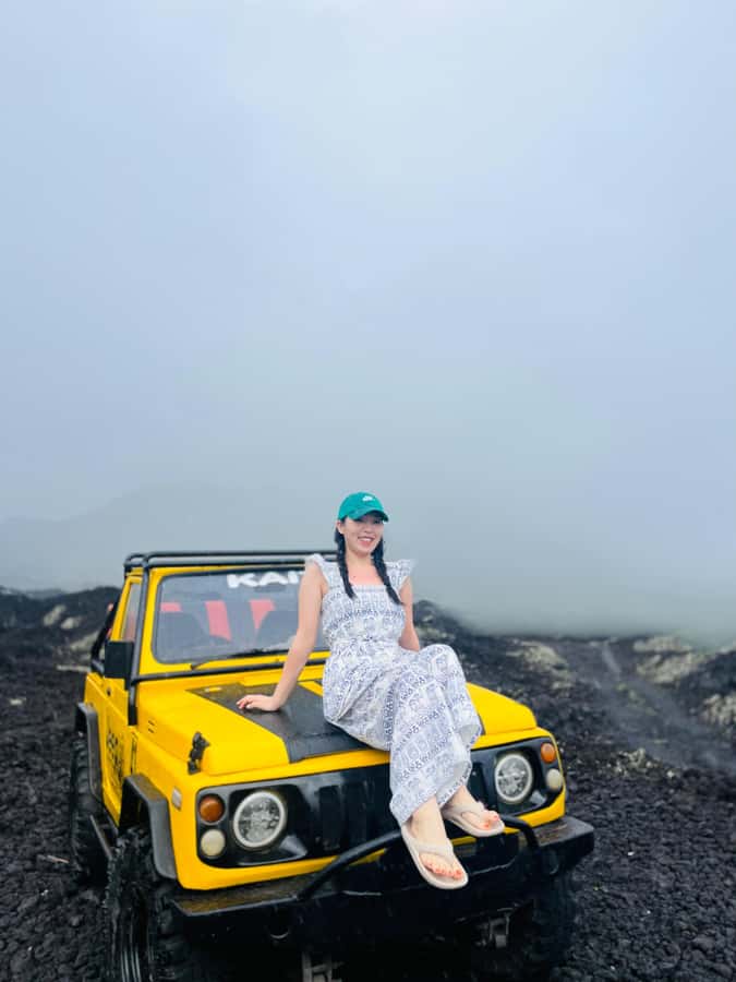 Bali: Day/Sunset Mount Batur 4WD Jeep and Natural Hot Spring - Snacks, soft drinks, and small comforts that make the day smoother