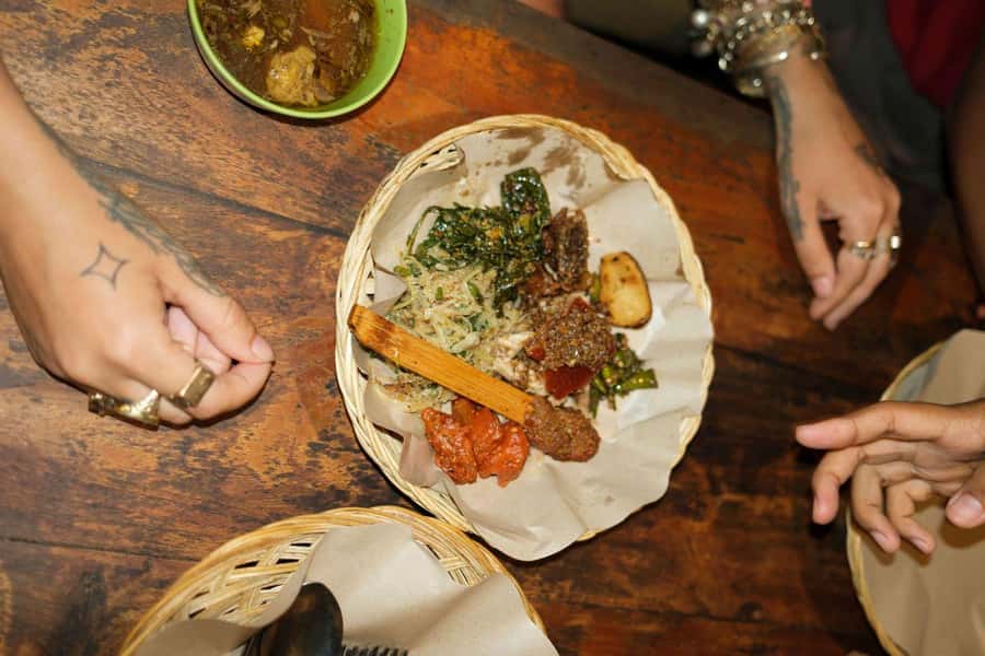 Bali: Delicious Indonesian Food Tour - Ending at an antique coffee shop with Indonesian Arabica