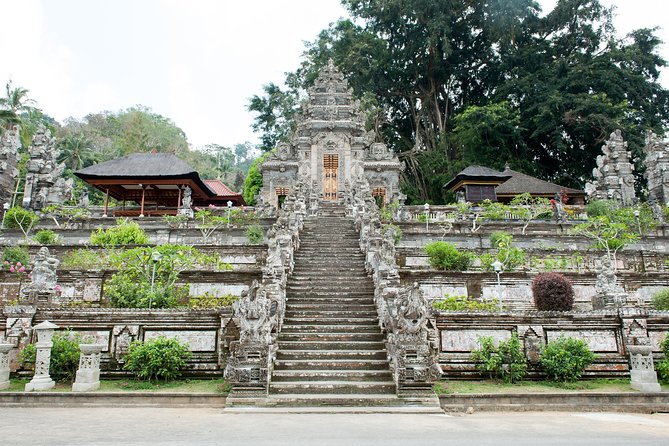Bali Full Day Tour: Highlights of Ubud and Hidden Waterfall - Mount Batur and Kintamani, lunch with a big view