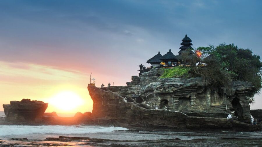 Bali: Half-Day Private City Tour with Transfers - Tanah Lot: planning a temple stop that fits your priorities