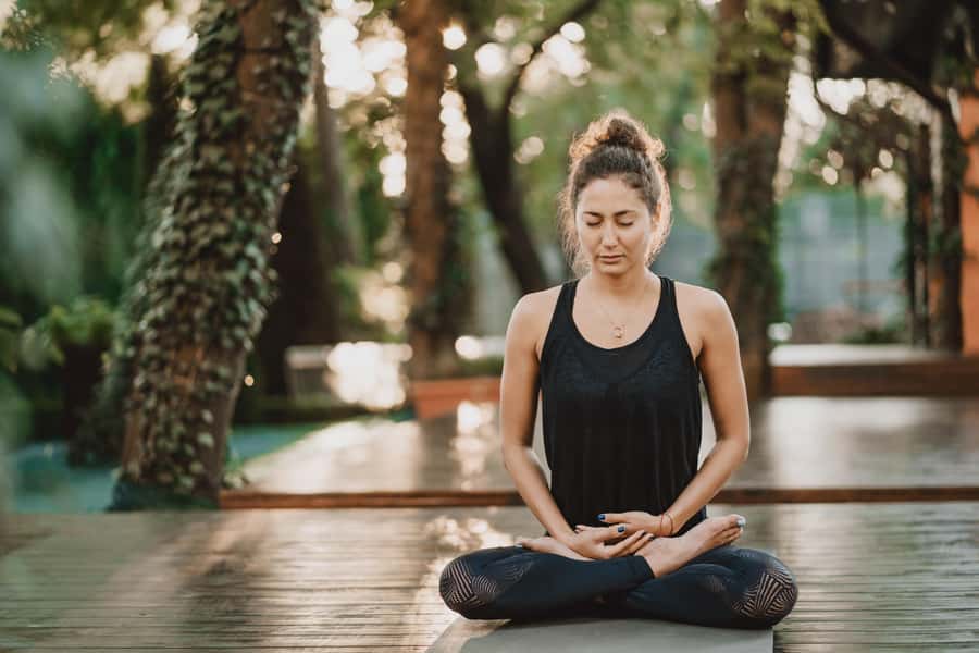 Bali: Healing and Aura Cleansing Tour with Yoga & Meditation - The 8 to 9 hour flow: how the day stays coherent