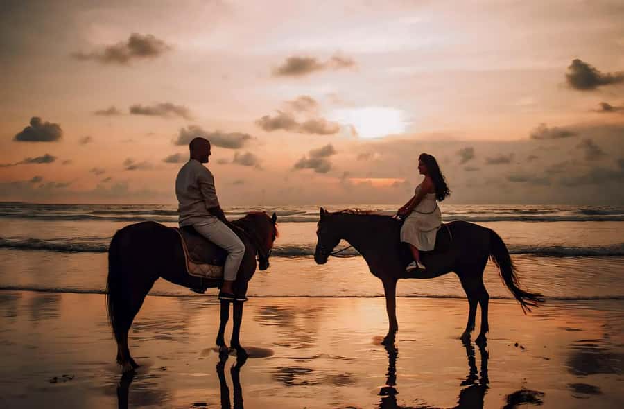 Bali: Horse Riding Tour on Seminyak Beach Include Transport - Key highlights worth clocking