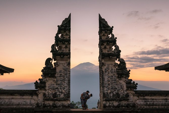 Bali Instagram: Gate of Heaven Temple Tour - Stop 1: Lempuyang Temple and that Mount Agung framing shot