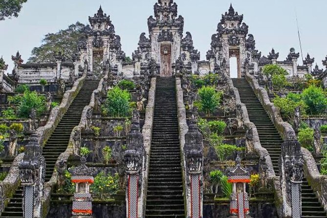 Bali : Instagrams Tour Lempuyang Temple, Tirta Gangga- Tukad Cepung , Tibumana Waterfall - Price and value: $60 for a private, guided photo route
