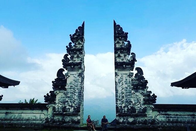 Bali : Instagrams Tour Lempuyang Temple, Tirta Gangga- Tukad Cepung , Tibumana Waterfall - Getting to the sights from Nusa Dua, without the guessing game