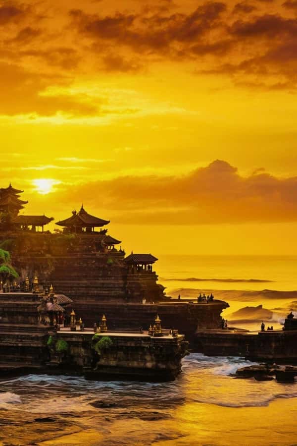 Bali: Jatiluwih UNESCO, Bratan Lake, Iconic Gate & Tanah Lot - How to Prepare for a Comfortable Long Day (No Surprises)