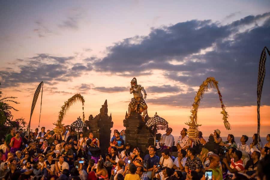 Bali: Kecak Fire Dance Entry Ticket and Uluwatu Temple - Why Uluwatu at Sunset Is a Bali Classic