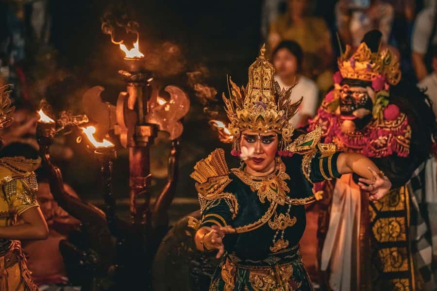 Bali: Kecak Fire Dance Entry Ticket and Uluwatu Temple - Seating, Crowds, and the Real Reason to Arrive Early