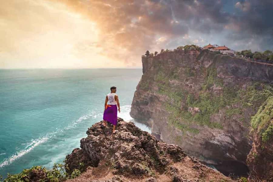 Bali: Kecak Fire Dance Show & Uluwatu Temple Entry Ticket - The 11th-Century BC Uluwatu Temple Experience