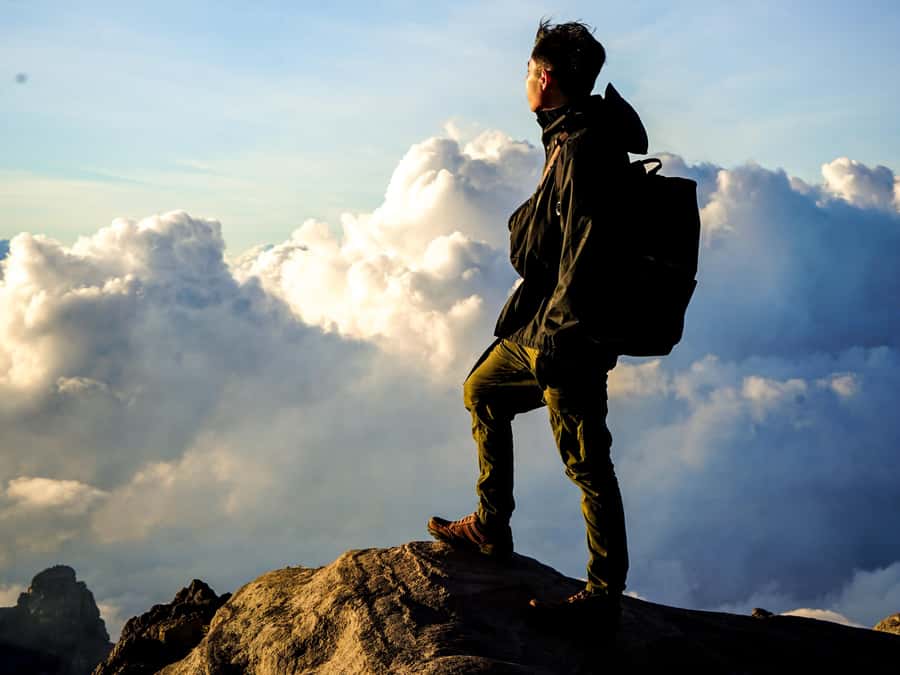 Bali/Mount Agung: Sunrise Trekking Adventure With Transfers - Descent safety: why the way down can feel harder than the way up