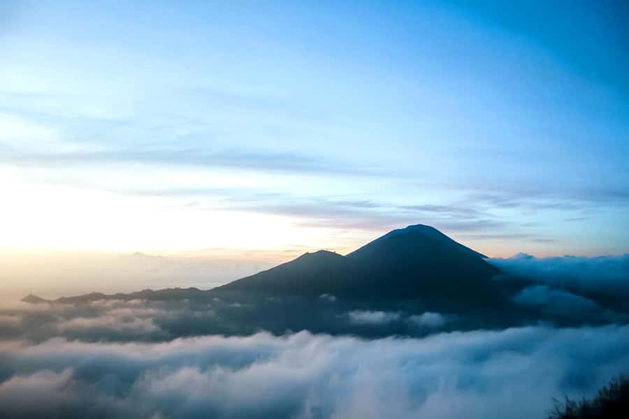 Bali: Mount Batur Sunrise Guided Hike and Natural Hot Spring - Who this tour is for, and who should skip it