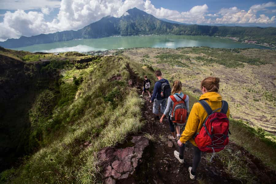 Bali: Mount Batur Sunrise Trek and White Water Rafting - Breakfast and Mt. Batur Lounge: Modern Toilets Are a Real Win