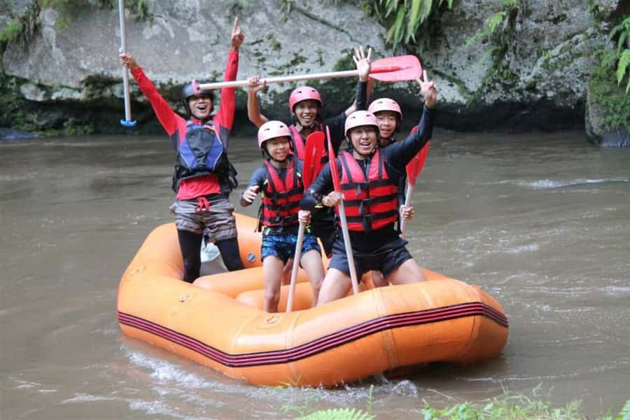 Bali: Mount Batur Sunrise Trek and White Water Rafting - The Descent and the Hidden Workout in the Steps