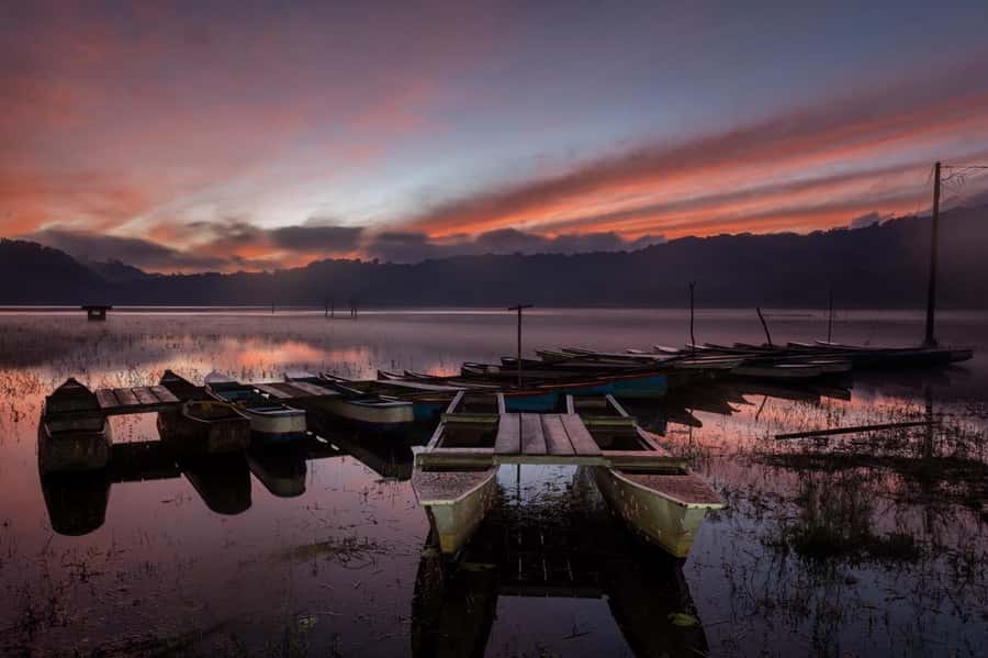Bali: Munduk Waterfalls Trek, Twin Lakes and Temple Tour - Packing and safety: muddy stairs, rain gear, and temple clothing