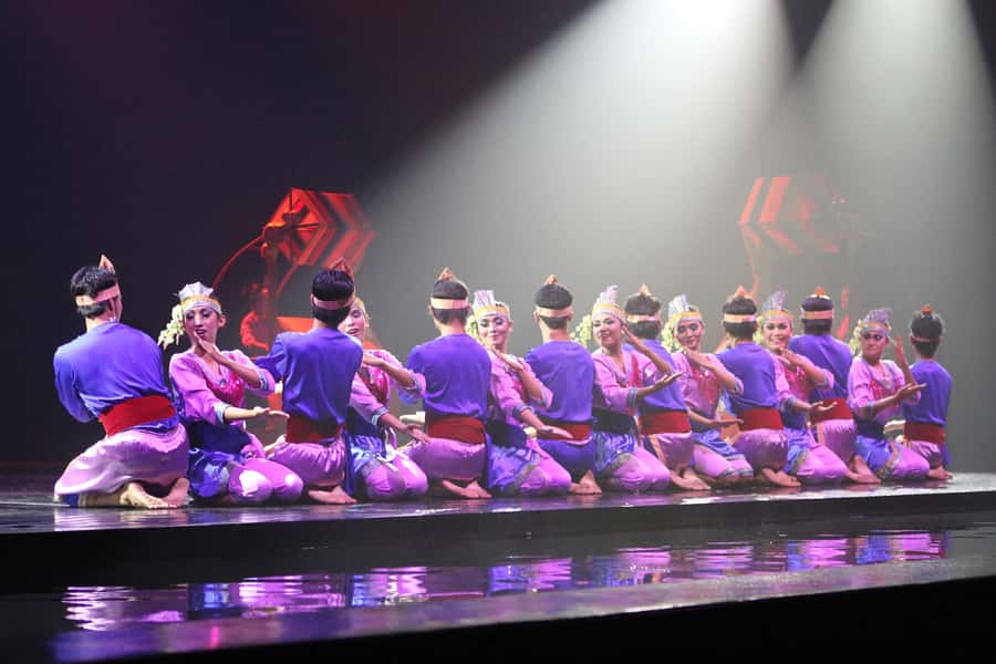 Bali Nusa Dua Theatre: Devdan Show Tickets - Family-friendly in a real way, not just marketing