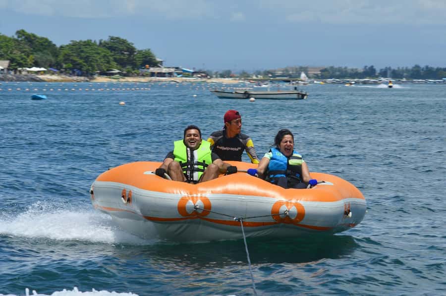 Bali: Nusa Dua Watersports Fun Package - The donut boat ride: the funny splash break that keeps energy high