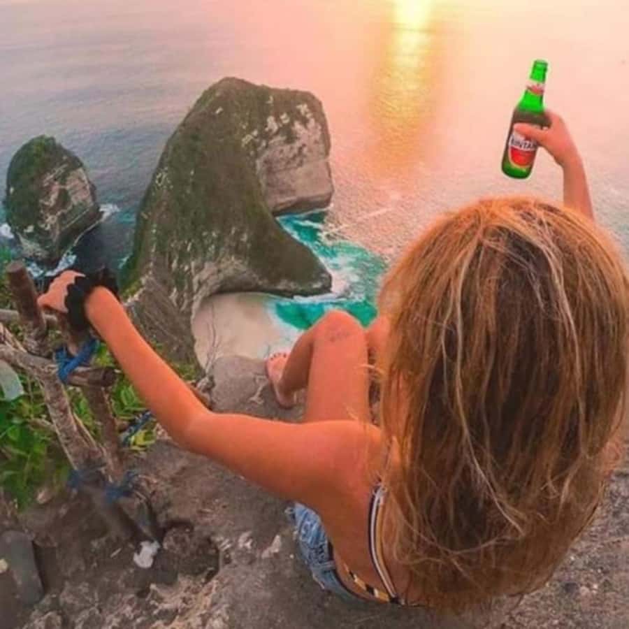 Bali/Nusa Penida: Highlights Private Car Full Day Trip - East Island tour: Atuh Beach, Diamond Beach, and Molenteng treehouses