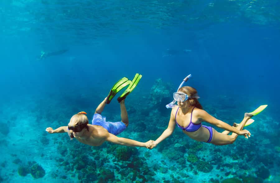 Bali/Nusa Penida: Manta Point Snorkel Boat & West Coast Tour - What About the Photos and Videos: GoPro, Polaroids, and Pro Options